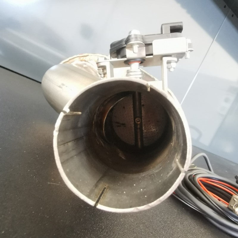 Silenziatore universale con valvola MR Motorsport