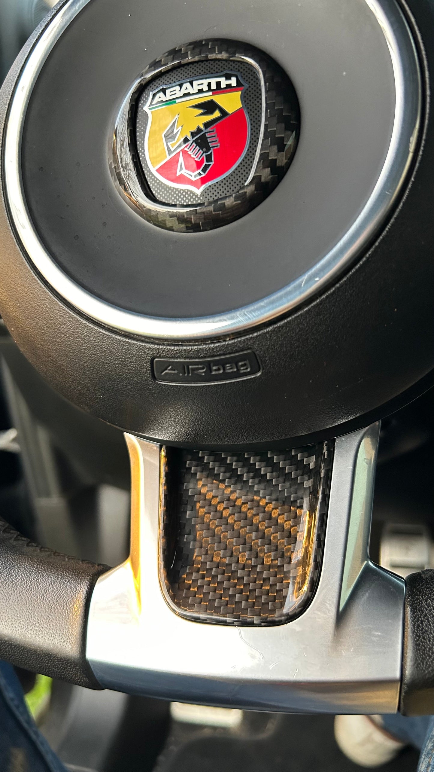 Inserto in Carbonio per volante - Carbonio Nero o Tricolore - Fiat 500/Abarth Restyling - Extreme Italia