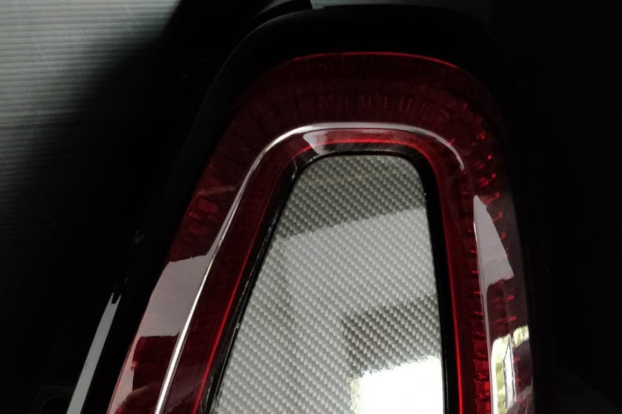 Fari posteriori Fumè con cover wrap Carbon - 500 Abarth pre e post restyling - EXTR3ME ITALIA